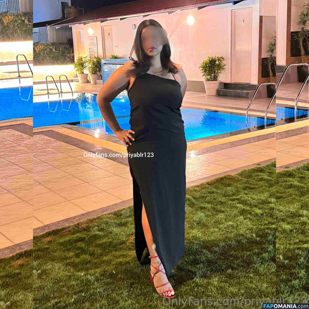 PriyaIndian2 / priyablr123 / priyatakur123 Nago OnlyFans  Przeciekłe zdjęcie #38