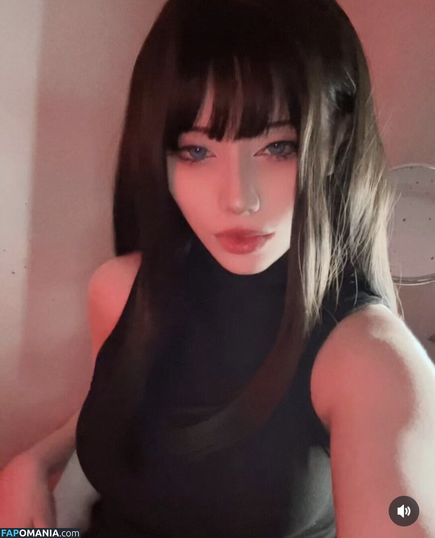 caseys_gxrlfriend / cosplaynsfw / prymsgarden Nago OnlyFans  Przeciekłe zdjęcie #3
