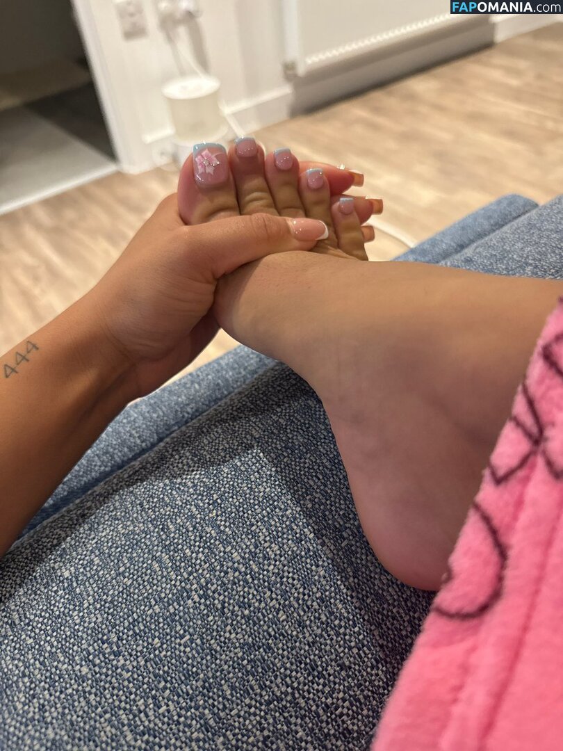purelybamb Nago OnlyFans  Przeciekłe zdjęcie #5