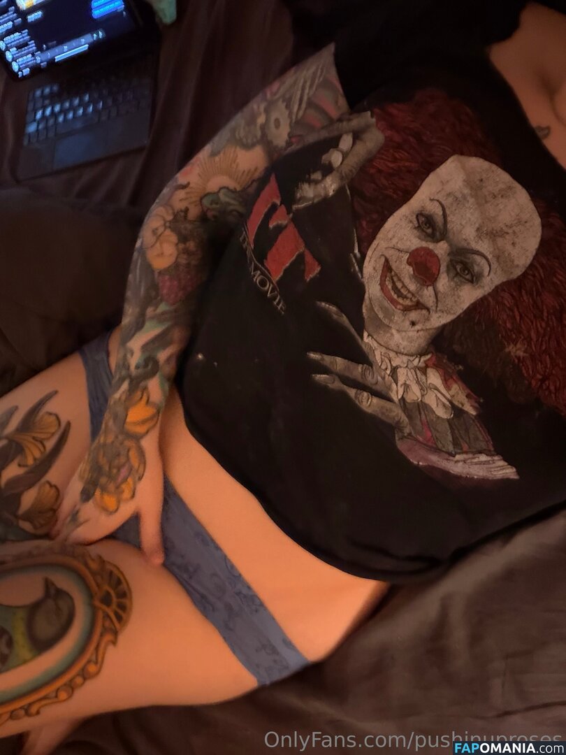 PushingUpRoses / https: / roseanders Nago OnlyFans  Przeciekłe zdjęcie #372