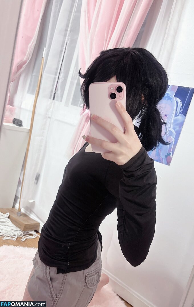 https: / pyomee / pyomei Nago OnlyFans  Przeciekłe zdjęcie #4