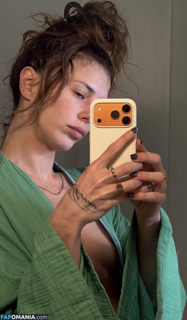 QENDRESALDN / Qendresa / https: / whereisqendresa Nago OnlyFans  Przeciekłe zdjęcie #13