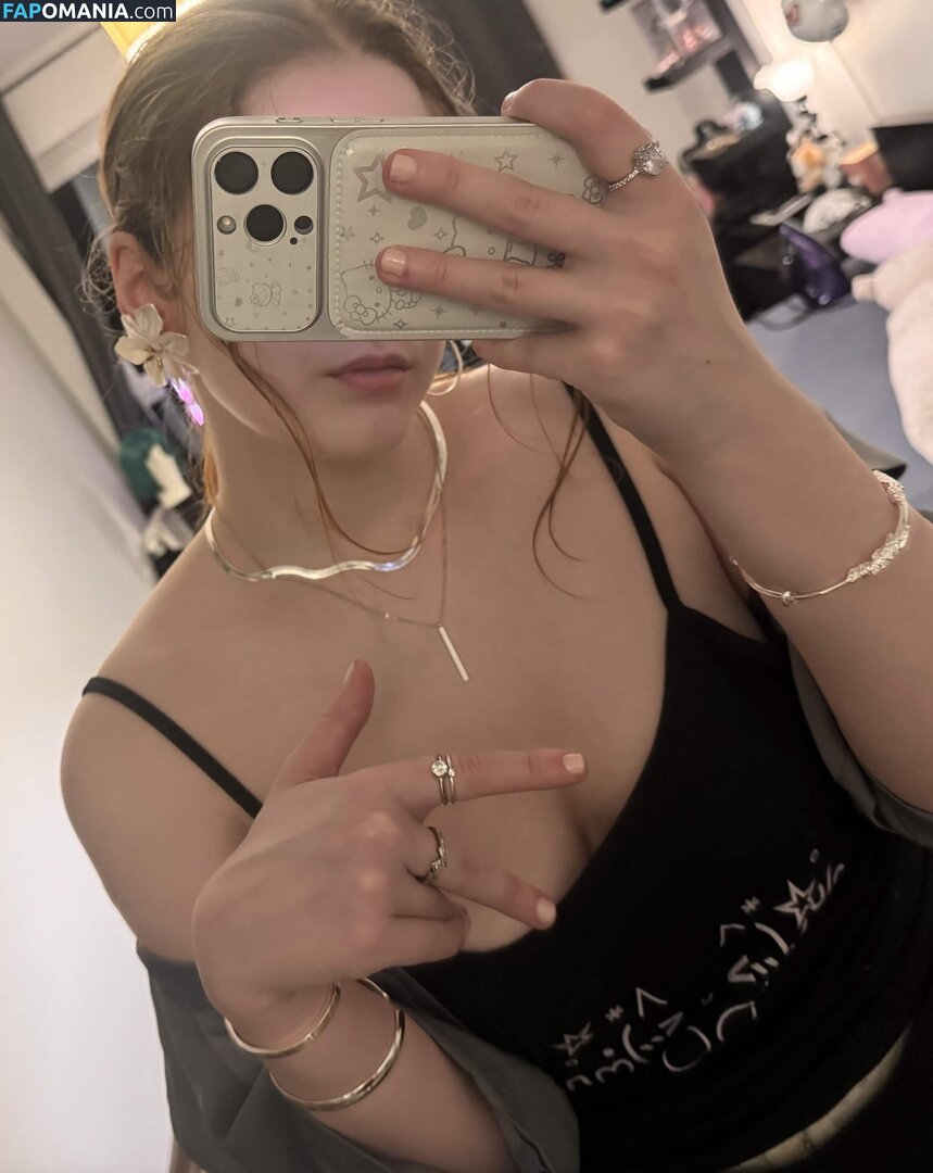 Qiandaiyiyu / Qiandai以宇 / https: Nago OnlyFans  Przeciekłe zdjęcie #47