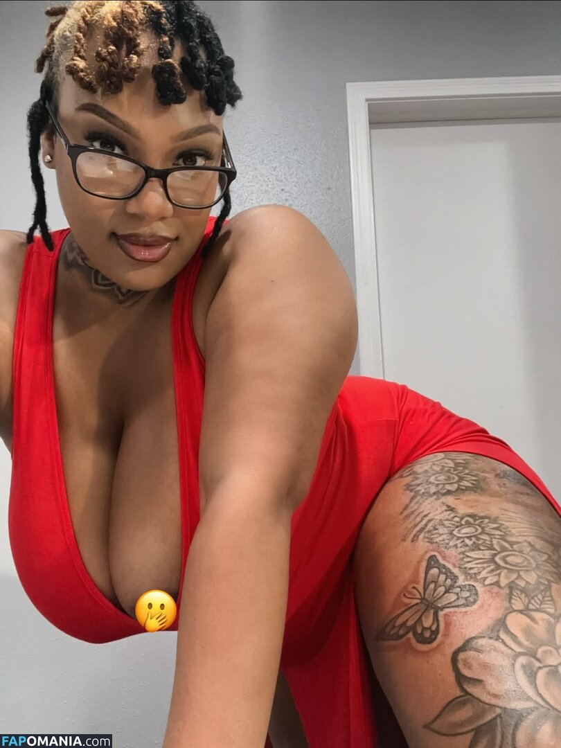 Queen Sznn / https: / locdqueenx Nago OnlyFans  Przeciekłe zdjęcie #3