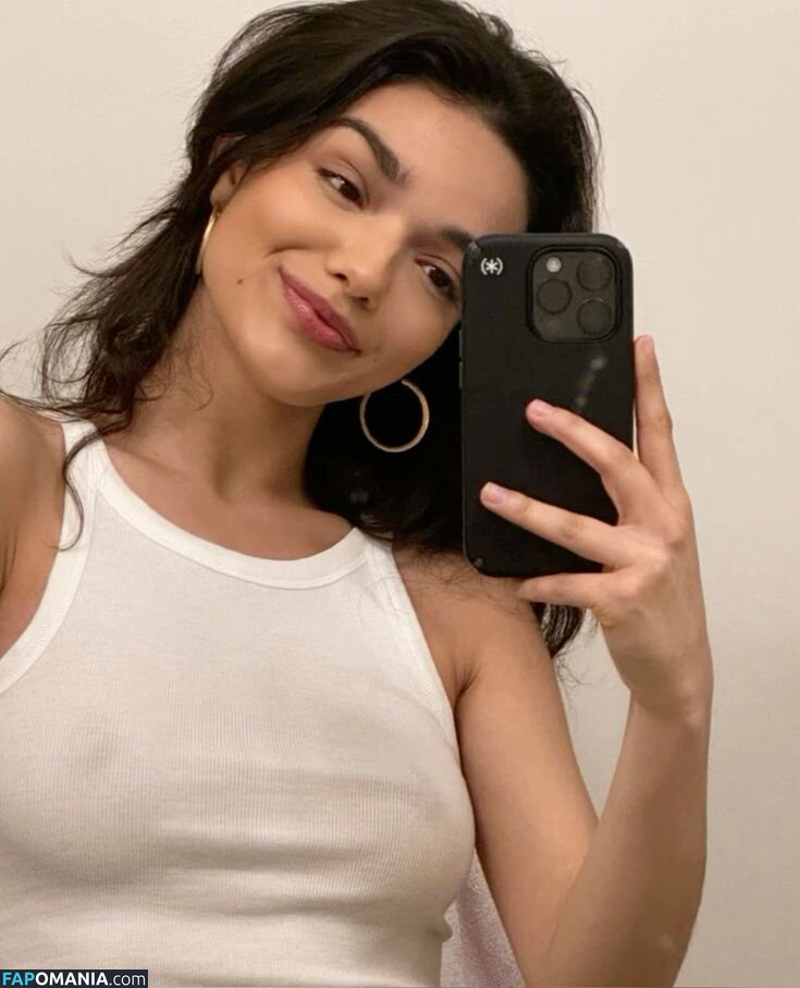 Rachel Zegler / rachelzegler / rachmariexoxo Nago OnlyFans  Przeciekłe zdjęcie #874