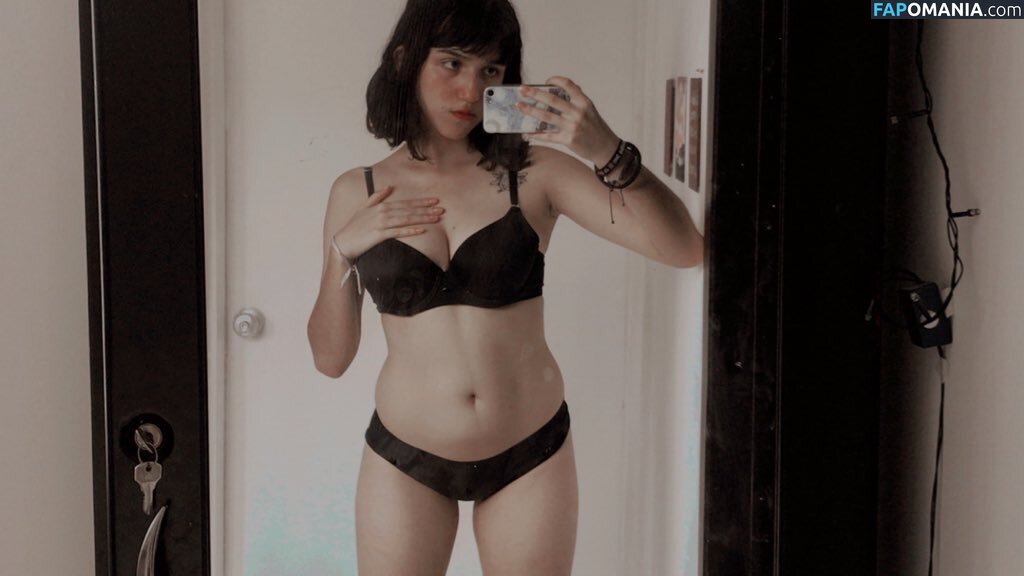 girlwithdragontat / ramonalothbrok Nago OnlyFans  Przeciekłe zdjęcie #6