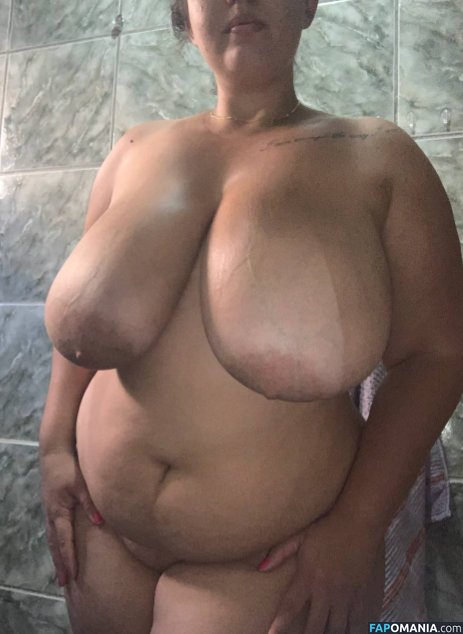 Raphaela Silveira / raphasilveiira / silveira98 Nago OnlyFans  Przeciekłe zdjęcie #2