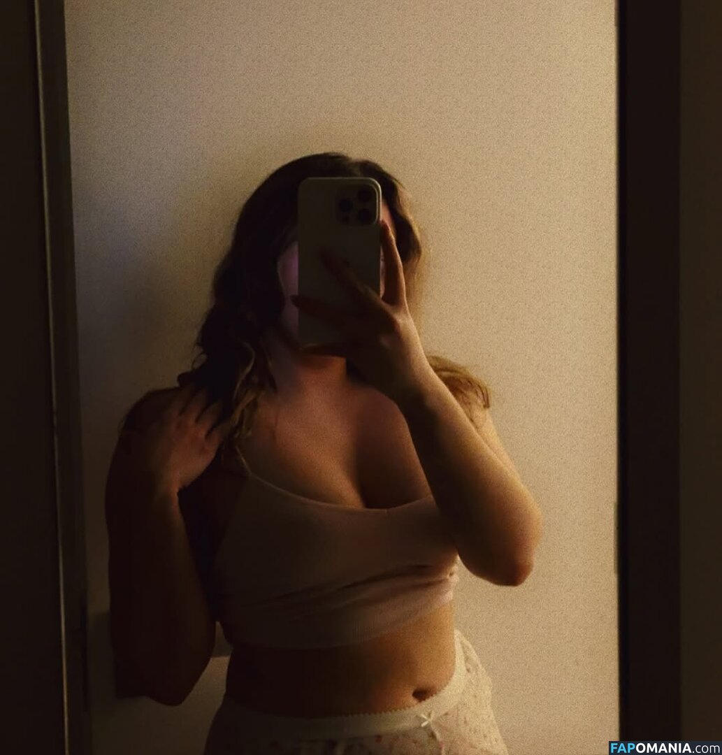 React GirlsYT / chinglishreactions / imon_Snow Nago OnlyFans  Przeciekłe zdjęcie #105