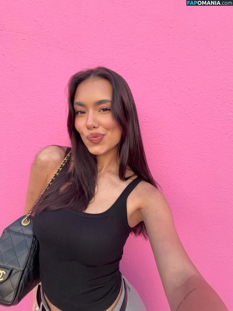 Rebecca Parziale / rebecca.parziale Nago OnlyFans  Przeciekłe zdjęcie #12