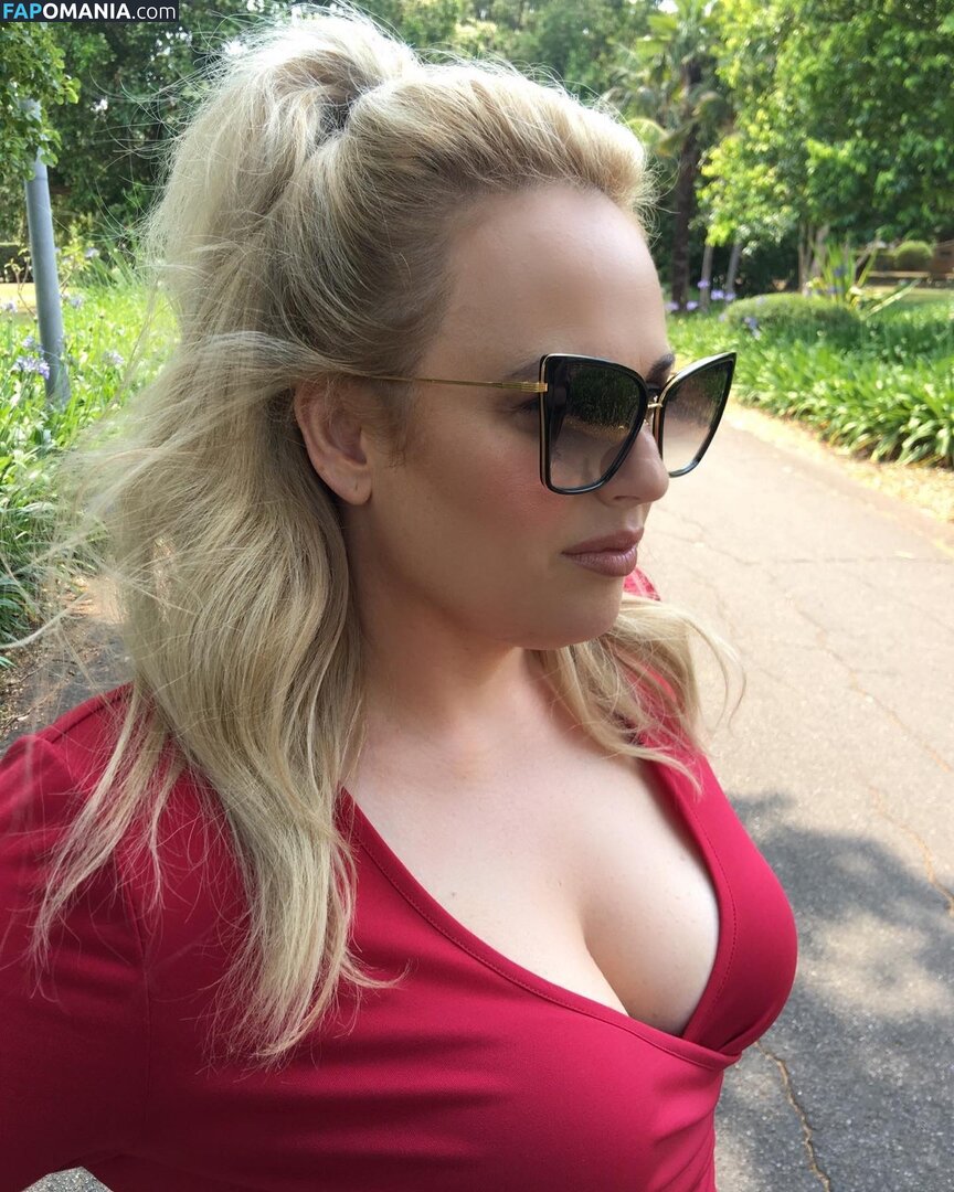 Australian actress / Rebel Wilson / rebelwilson Nago OnlyFans  Przeciekłe zdjęcie #12