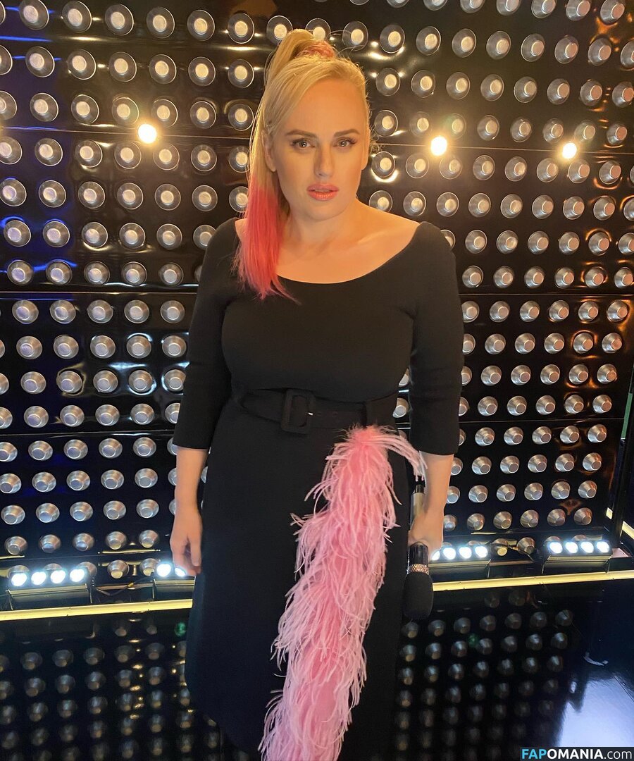 Australian actress / Rebel Wilson / rebelwilson Nago OnlyFans  Przeciekłe zdjęcie #21