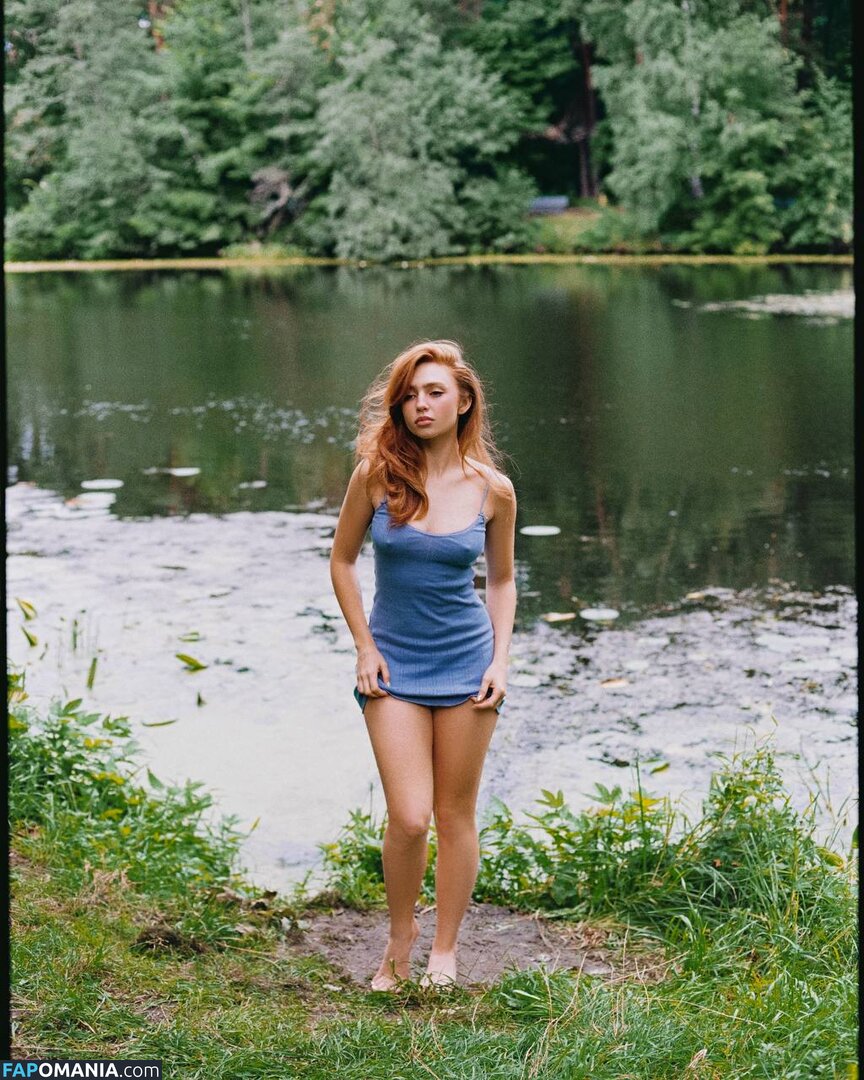 Renata Ri / Renatarii / renata_ri / renatarrii Nago OnlyFans  Przeciekłe zdjęcie #711