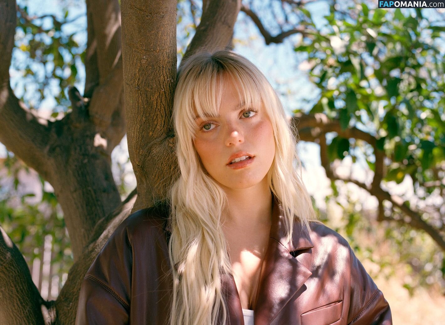 Renee Rapp / reneerapp Nago OnlyFans  Przeciekłe zdjęcie #130