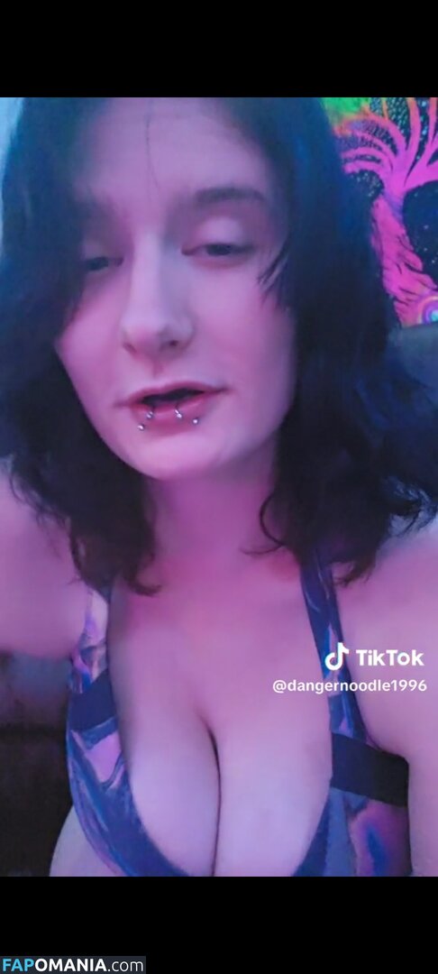 MadisonRayne / Reyne Madison / bravo_team_siren / https: Nago OnlyFans  Przeciekłe zdjęcie #2