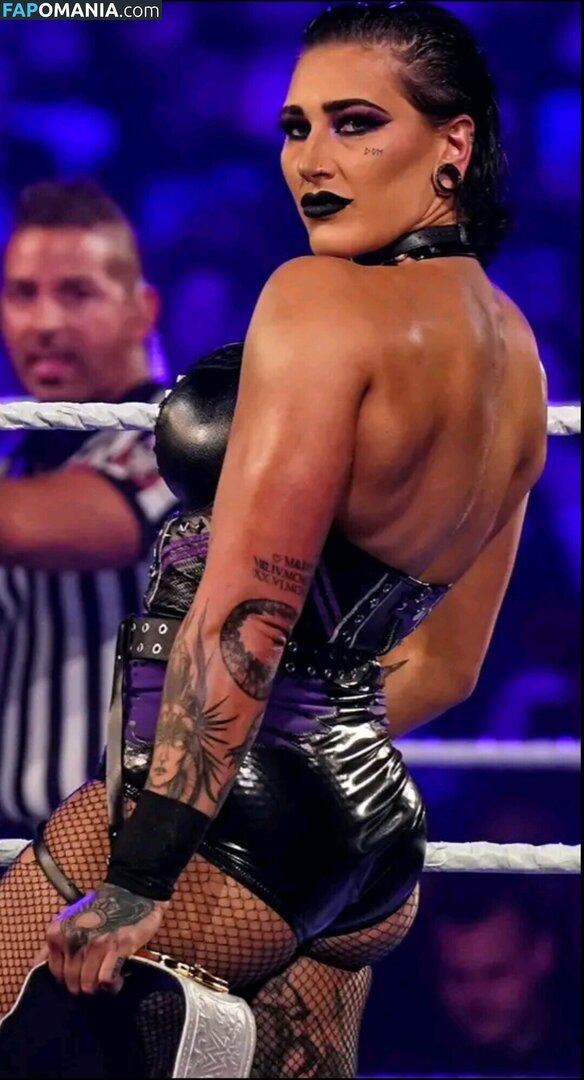 Rhea Ripley / WWE / https: / notrhearipley / rhearipley_wwe Nago OnlyFans  Przeciekłe zdjęcie #5