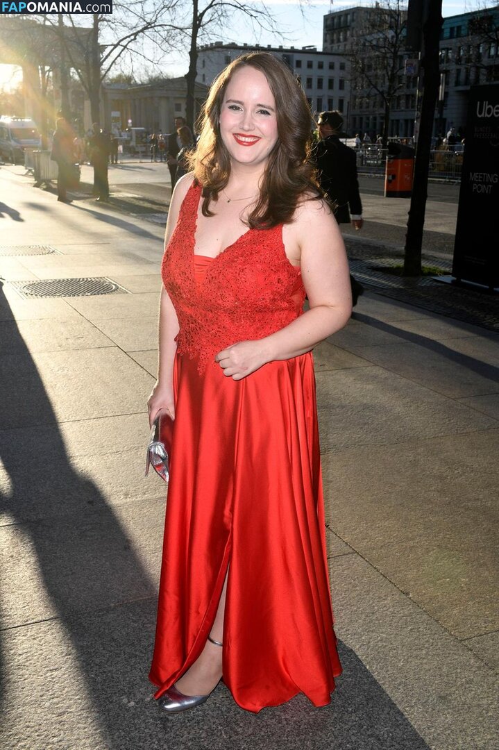 Ricarda Lang Nago OnlyFans  Przeciekłe zdjęcie #3