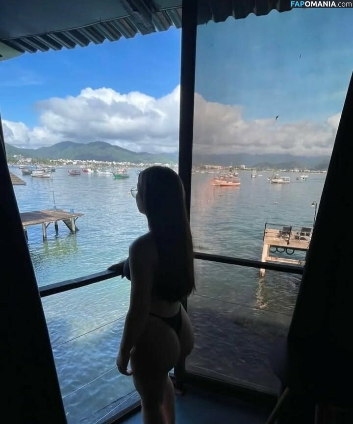 __riibeiro011 / __riibeiro011 __vitoriariibeiro Nago OnlyFans  Przeciekłe zdjęcie #1