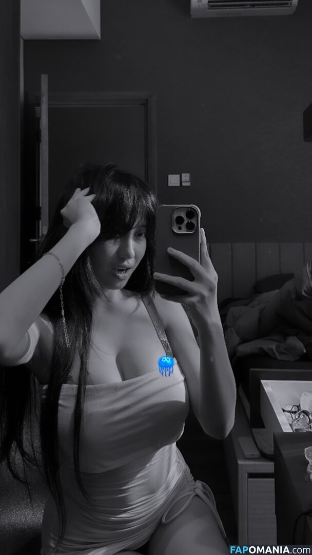 https: / notriissaaa / risaatjan Nago OnlyFans  Przeciekłe zdjęcie #3