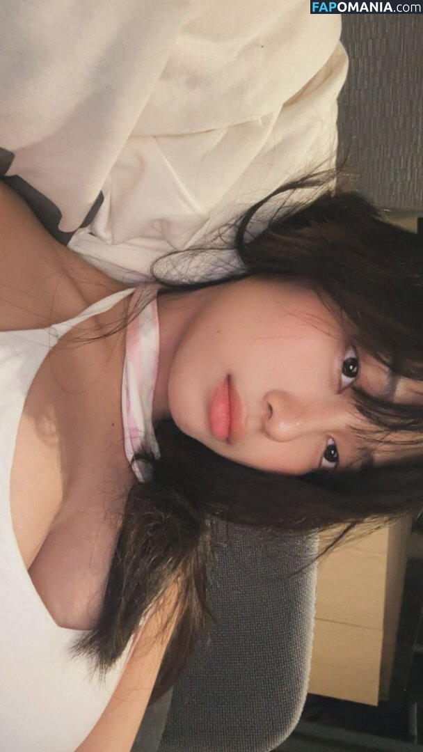 https: / notriissaaa / risaatjan Nago OnlyFans  Przeciekłe zdjęcie #12