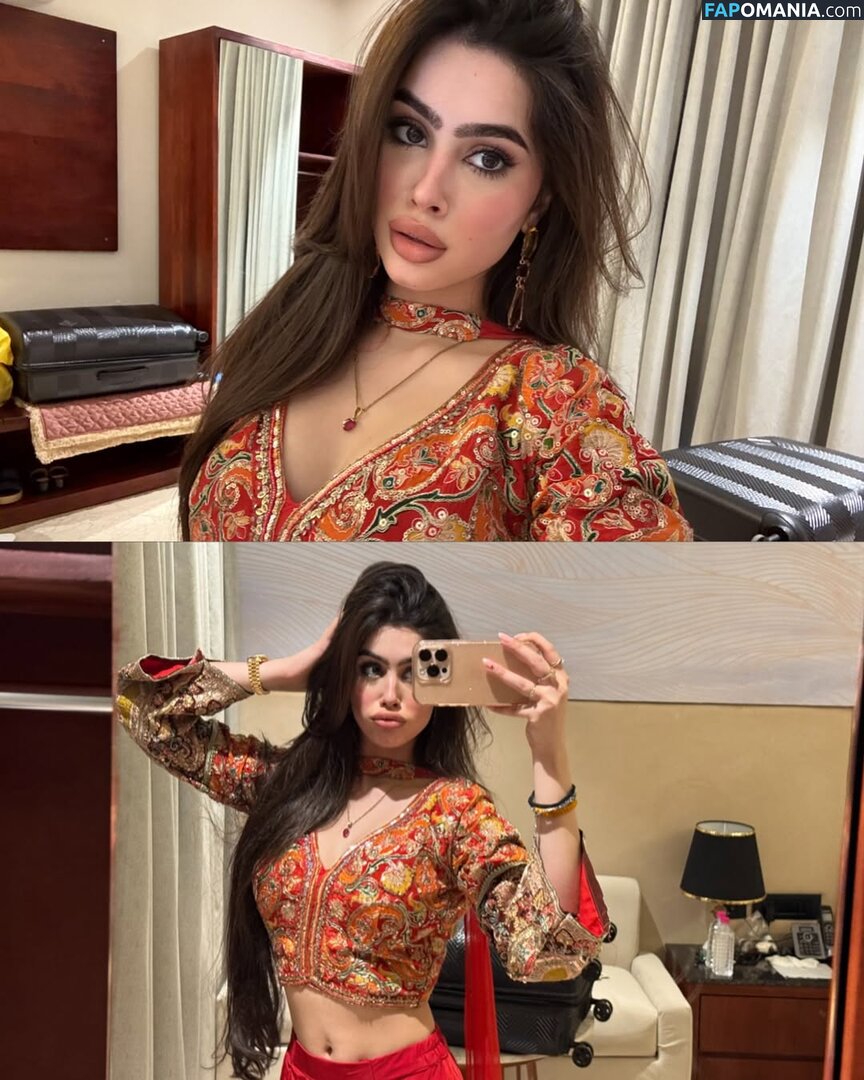 Riva Arora / https: / riva.arora.1 / riva.aroraofficial / rivarora_ Nago OnlyFans  Przeciekłe zdjęcie #1