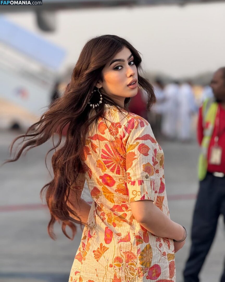 Riva Arora / https: / riva.arora.1 / riva.aroraofficial / rivarora_ Nago OnlyFans  Przeciekłe zdjęcie #21