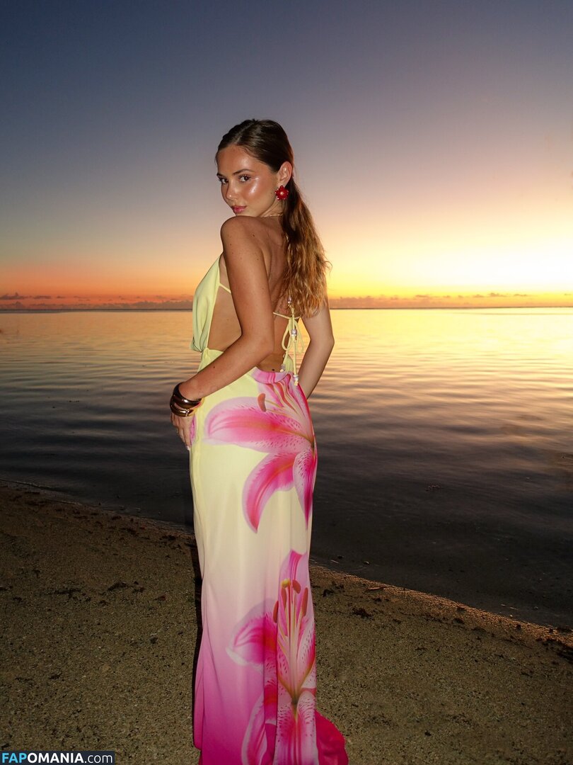 Romane Bertrand / rromane.b Nago OnlyFans  Przeciekłe zdjęcie #16