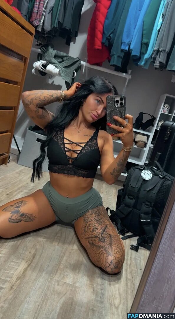 Petitetattedplati / Ronika Eskins / ronika_eskins Nago OnlyFans  Przeciekłe zdjęcie #8