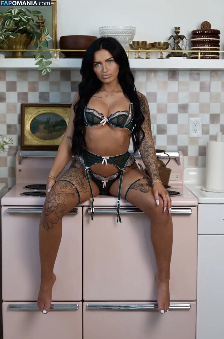 Petitetattedplati / Ronika Eskins / ronika_eskins Nago OnlyFans  Przeciekłe zdjęcie #117