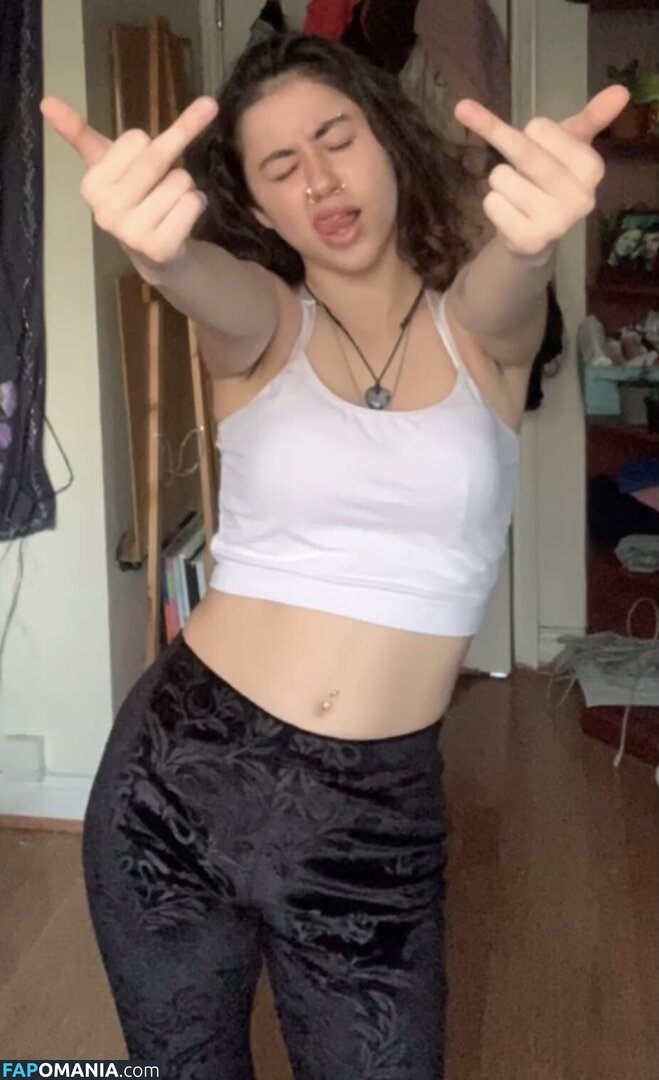 ChelleMac2001 / Mac.Chelle_01 / OhMyGawdRonni / OhMy_Gawd_Ronni / Ronni Mac / RonniMac18 Nago OnlyFans  Przeciekłe zdjęcie #6