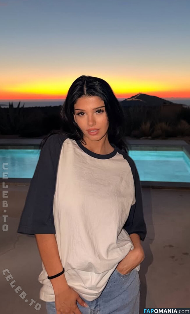 https: / realrosemondy / rosemondy Nago OnlyFans  Przeciekłe zdjęcie #1