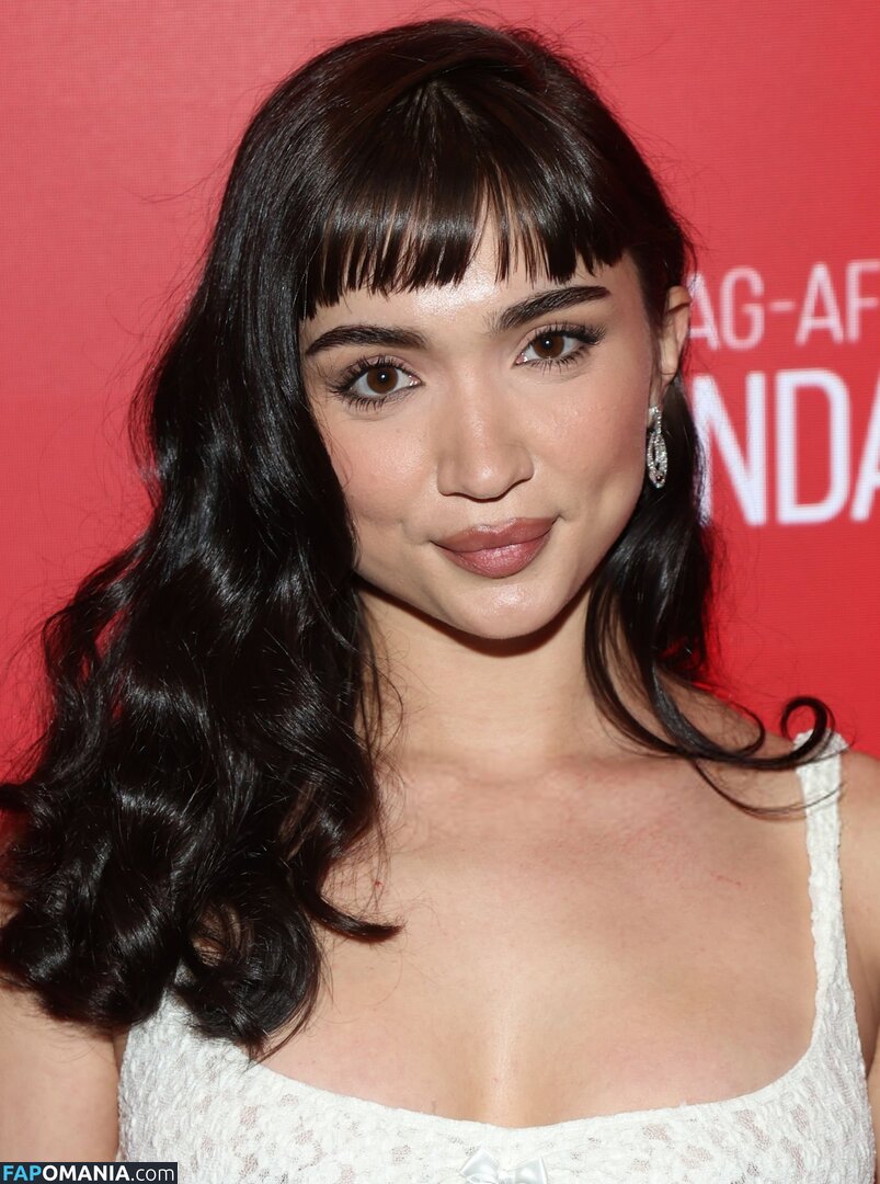 Rowan Blanchard / Simp Chat / https: / rowanblanchard Nago OnlyFans  Przeciekłe zdjęcie #582