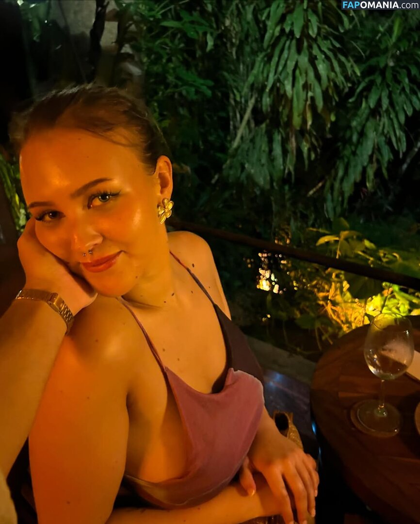 Roz Hill / rhozhill Nago OnlyFans  Przeciekłe zdjęcie #4