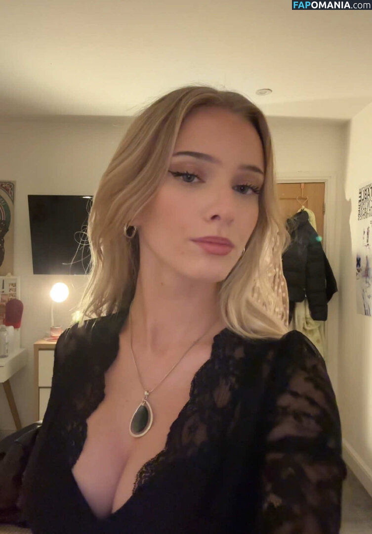 Ruby Riley / TheRubyRiley / https: / rubyyriley / u235370689 Nago OnlyFans  Przeciekłe zdjęcie #1