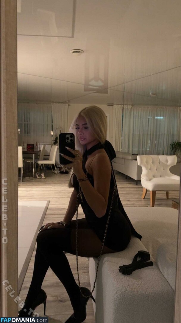 https: / russianrina / russianrinaa / russianrinaaa Nago OnlyFans  Przeciekłe zdjęcie #1