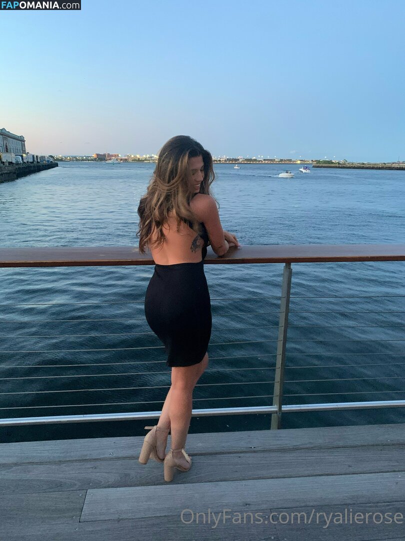 ryalierose / rylierose_xo Nago OnlyFans  Przeciekłe zdjęcie #85