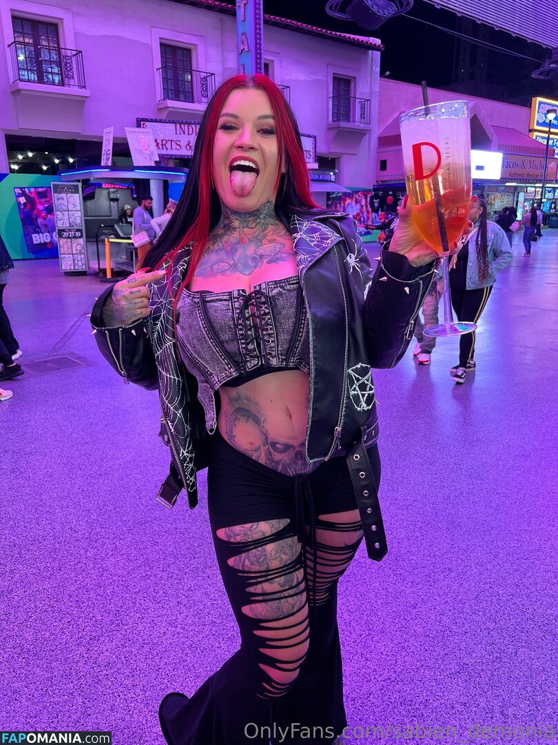 Sabien Demonia / sabien_demonia / sabiendemoniaofficial Nago OnlyFans  Przeciekłe zdjęcie #74
