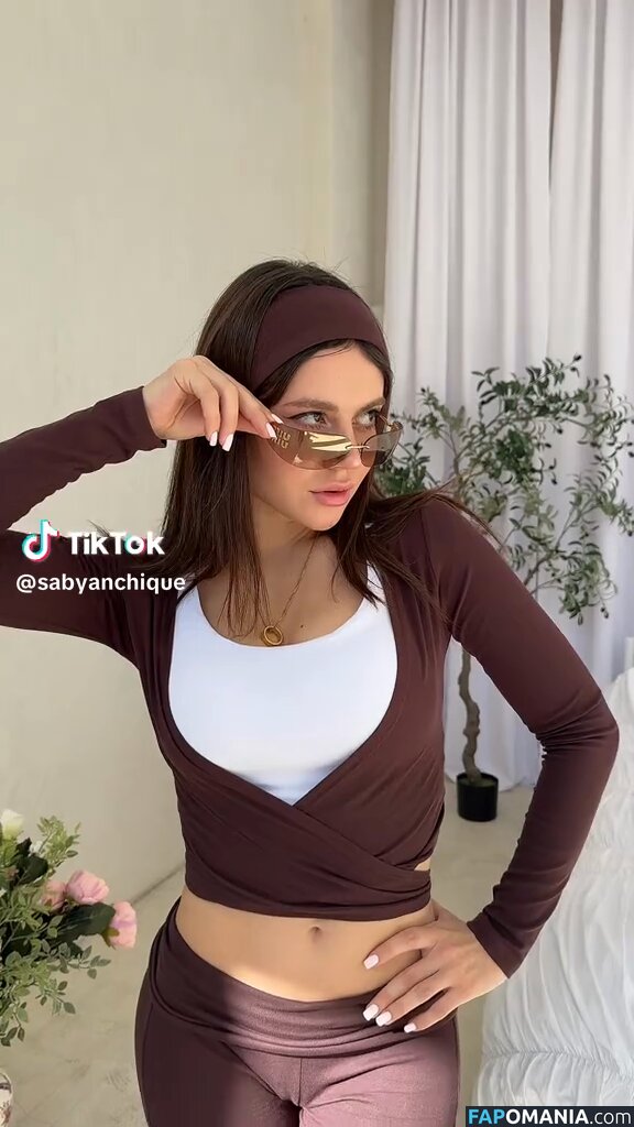 Sabina Khayrova / sabinakhayrova_ Nago OnlyFans  Przeciekłe zdjęcie #1