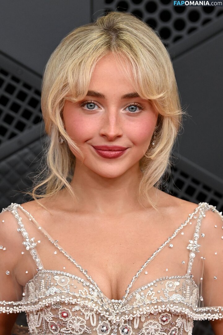 Sabrina Carpenter / https: / sabrinacarpenter Nago OnlyFans  Przeciekłe zdjęcie #2573