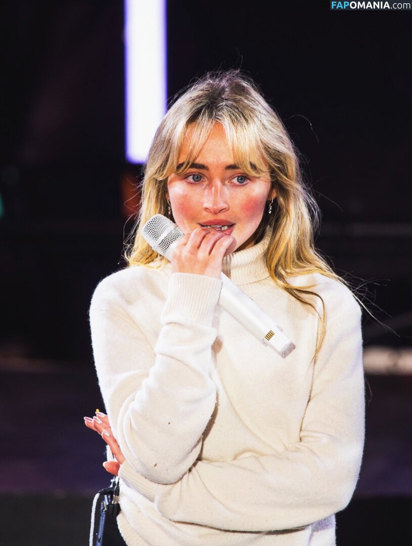 Sabrina Carpenter / https: / sabrinacarpenter Nago OnlyFans  Przeciekłe zdjęcie #2623