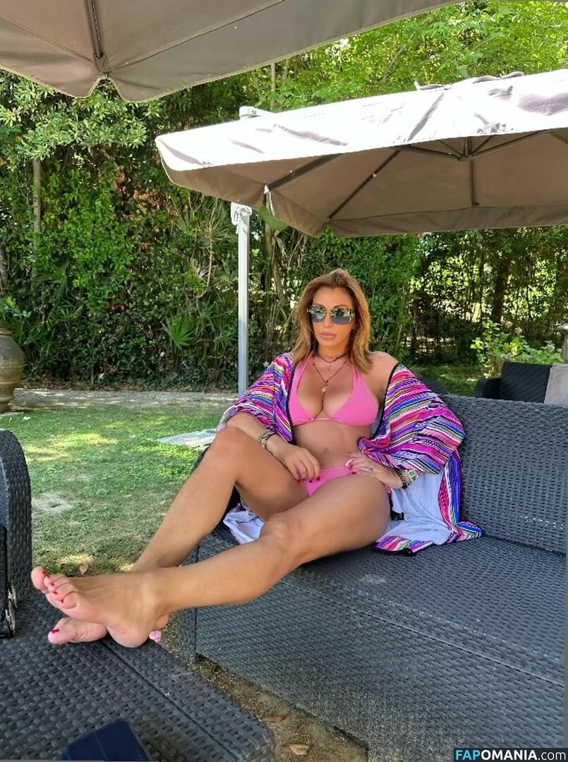 Sabrina Salerno / sabrinasalernofficial Nago OnlyFans  Przeciekłe zdjęcie #1720