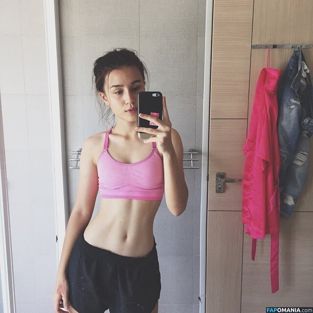 Saffron Sharpe / saffronsharpe Nago OnlyFans  Przeciekłe zdjęcie #12