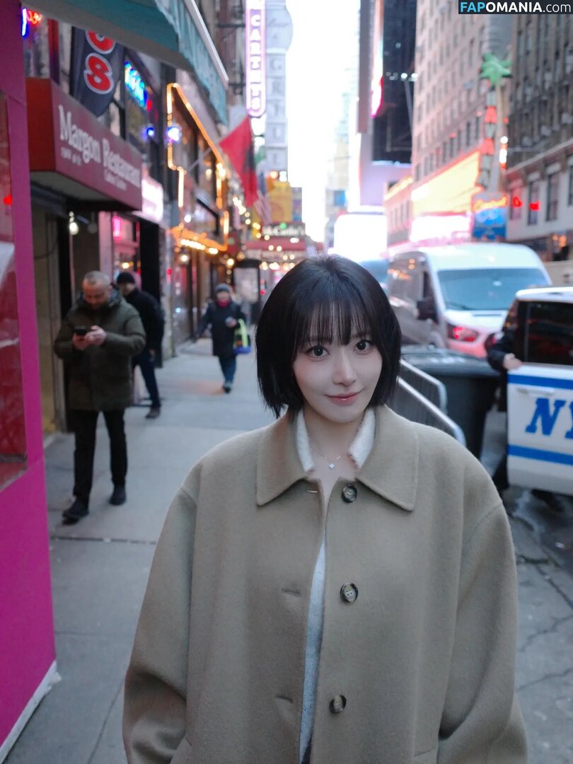39saku_chan / LESSERAFIM / Sakura Miyawaki 宮脇 咲良 Nago OnlyFans  Przeciekłe zdjęcie #18