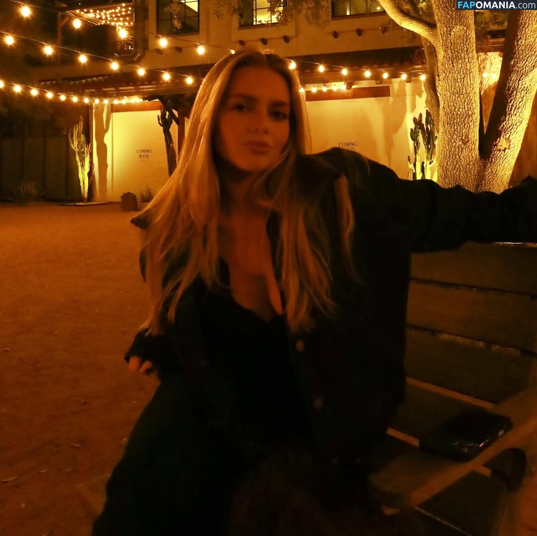 Samantha Riehl / https: / samanthariehl Nago OnlyFans  Przeciekłe zdjęcie #11