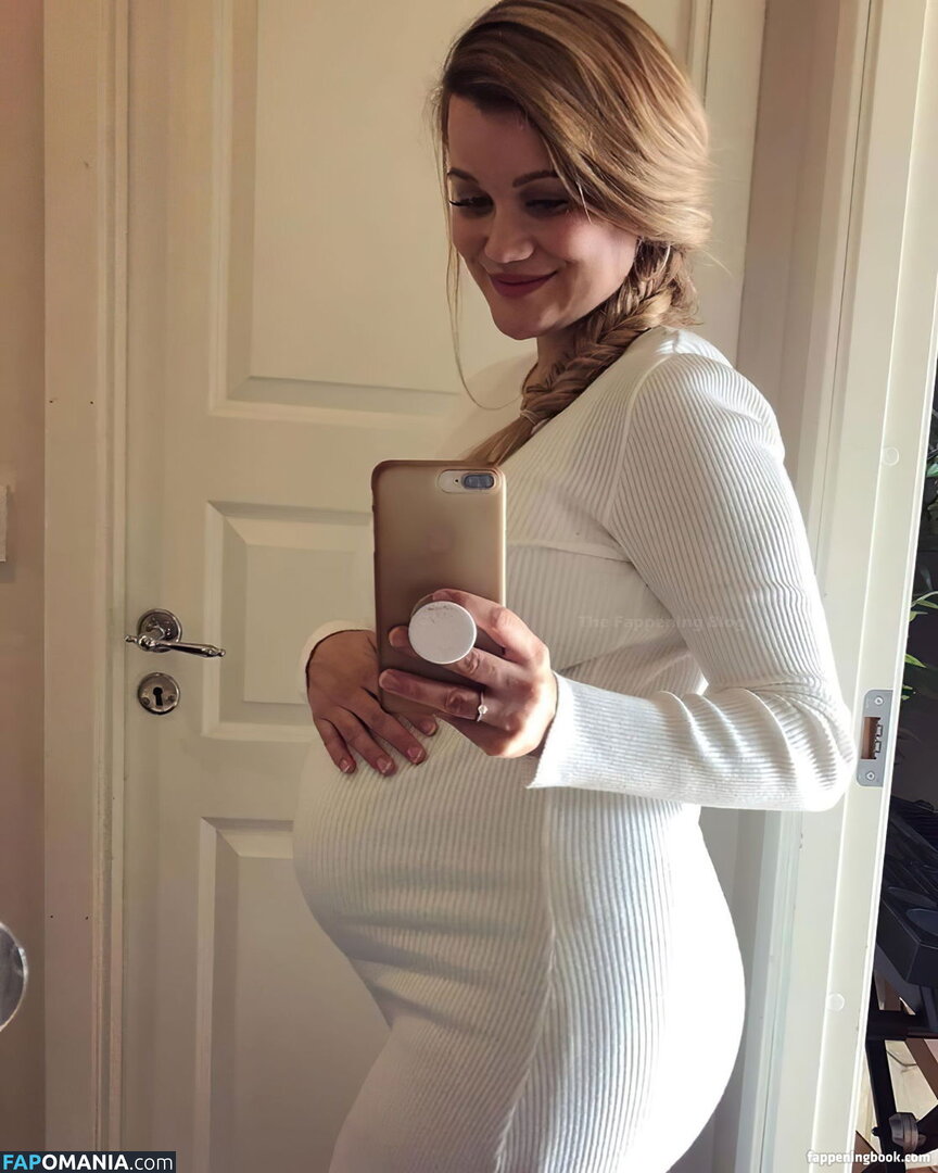 Sandra Lyng Nago OnlyFans  Przeciekłe zdjęcie #5