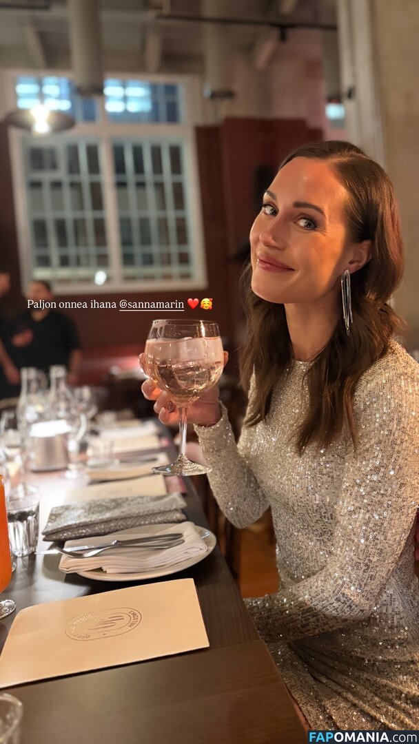 Sanna Marin / sannamarin Nago OnlyFans  Przeciekłe zdjęcie #18