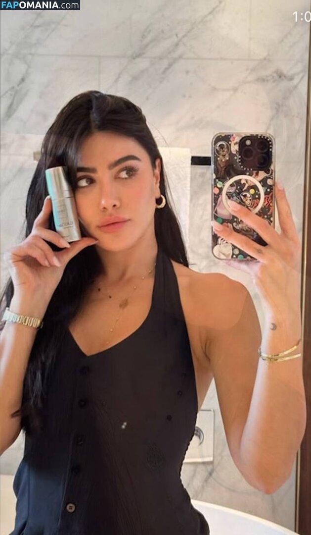 Sara Hesri / sarahesri Nago OnlyFans  Przeciekłe zdjęcie #4