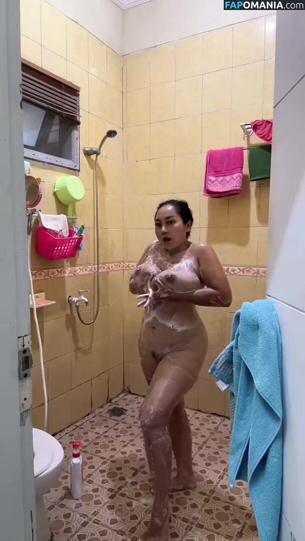 Sarah Ardhelia / sarah.ardheliadiary / sarahardhelia1995 / saraz6808 Nago OnlyFans  Przeciekłe zdjęcie #10