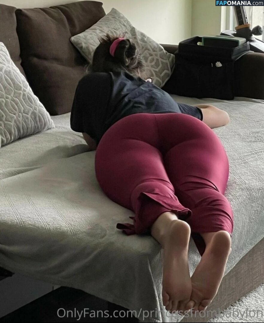 princessfrombabylon / saaaabooood / saabood / sarahbood Nago OnlyFans  Przeciekłe zdjęcie #1