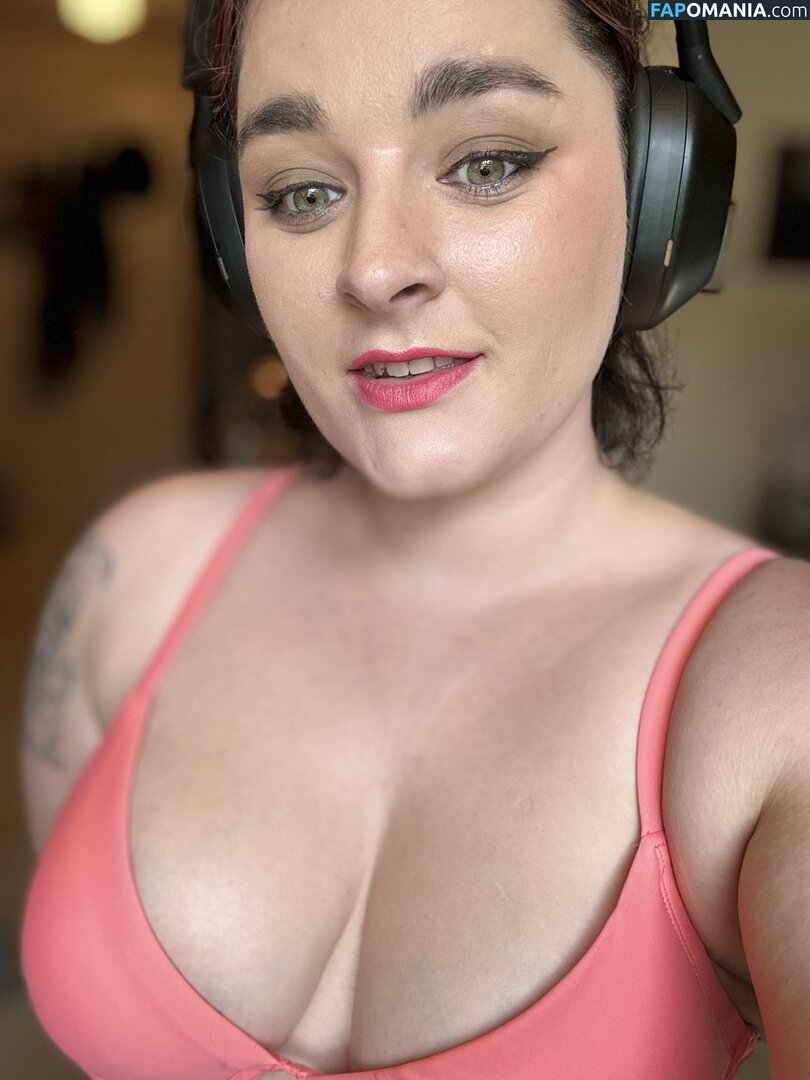 saralynvixen Nago OnlyFans  Przeciekłe zdjęcie #5