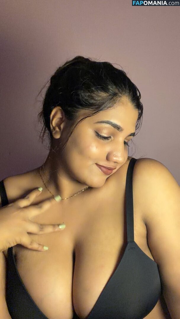 Saranya Santhosh / https: Nago OnlyFans  Przeciekłe zdjęcie #1